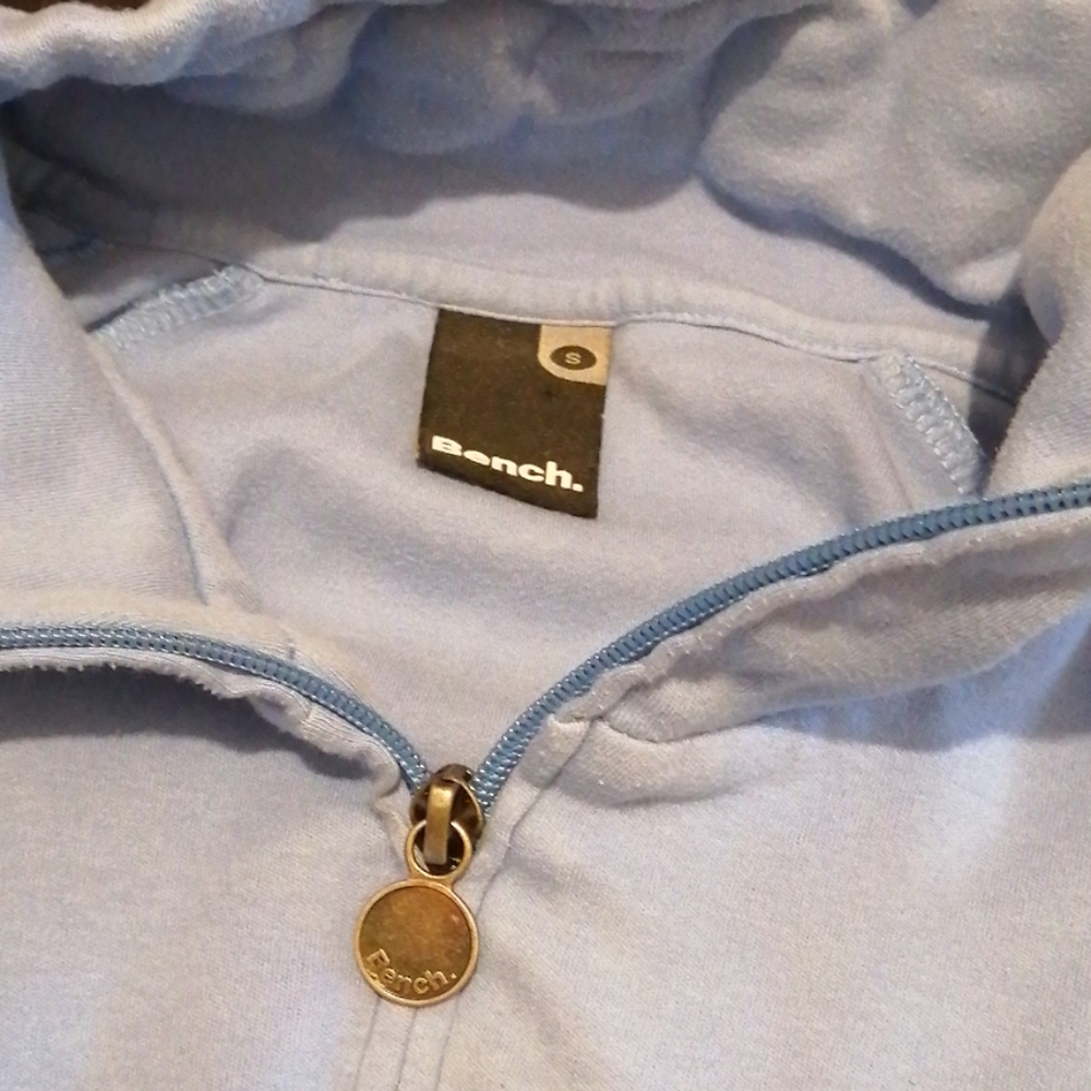 Bench sweater - Picture 2 of 5